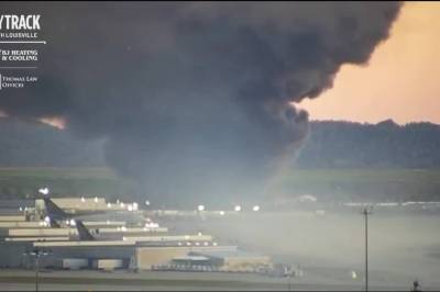 Meldinger om flystyrt i Louisville i USA