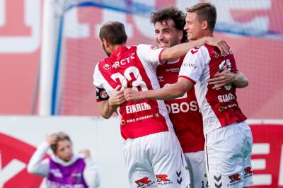 Rødt kort da KFUM tok sin andre strake seier