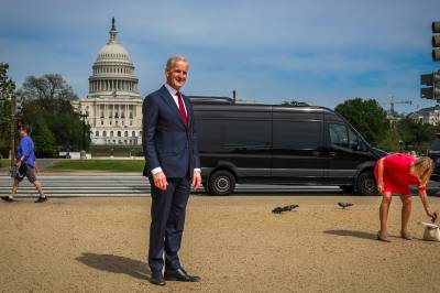 Det er de små landenesom må rydde opp