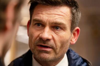 Regjeringen til Roger Bjørnstad: Hold munn