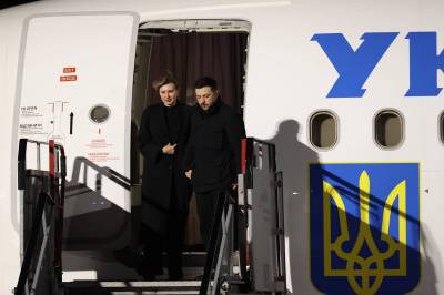 Irland etterforsker droner nær flyet til Zelenskyj