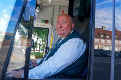 Bussjåførar fortviler over nye billettreglar: – Ingen med sunn fornuft liker å sjå ungar gråte