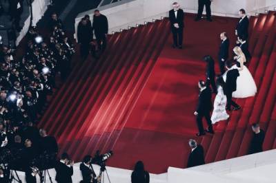 Filmsamtalen: Hva står på spill i Cannes 2026?