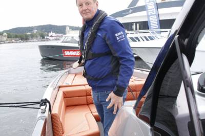 Sundal solgte Sunseeker for over 50 millioner i Cannes