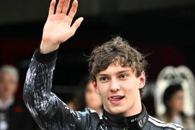 Formel 1: Stygg krasj og sikkerhetsbil – Antonelli suveren i Japan