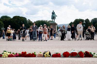 Strømmer til Slottsplassen