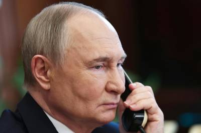 Putin sier Trumps Ukraina-fredsplan kan brukes som grunnlag