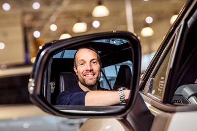 Solgte biler for 900 millioner: – Markedet er ikke stort nok til at alle overlever