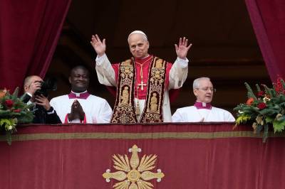 Paven ber Ukraina og Russland gå i dialog