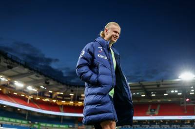 Haalands nye rolle: – De tråkker i hans bed