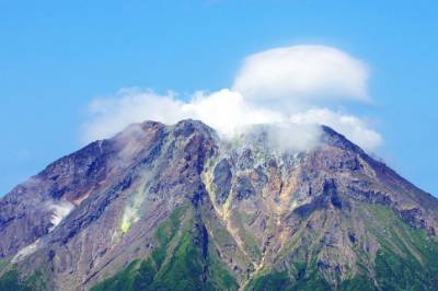En av verdens mest eksplosive vulkaner har fylt seg opp igjen