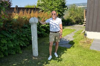 Kom hjem til 200 kilos betongkuk i hagen