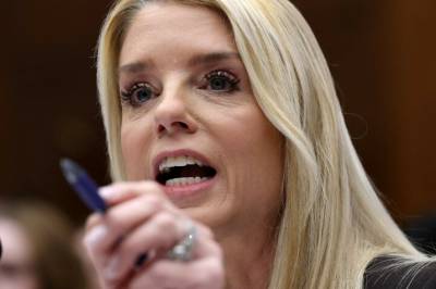 Nektet å unnskylde til Epstein-ofre