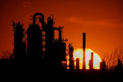 Oljeprisen vingler: – Tegn på at det finnes en vei ut