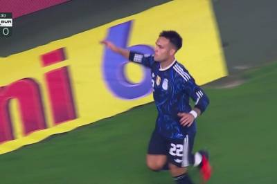 Lautaro Martinez setter 1-0 mot Burkina Faso
