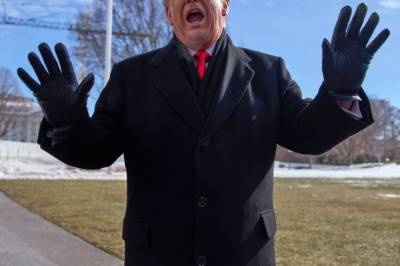 - Du kan ikke gå med våpen