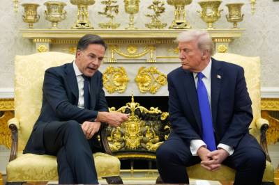 Nato-sjefen møter Trump i håp om å unngå sommer-trøbbel