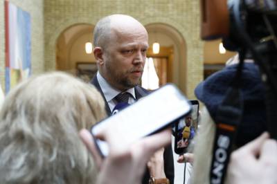 Gikk rett i Ap-møte