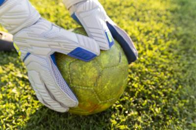 70 år gammel spansk keeper gjør comeback som proff i femtedivisjonsklubben CD Colunga