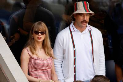 Medier: Bryllupsgjester måtte spise stående i Taylor Swifts bryllup