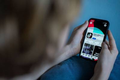 Rapport: 8 av 10 unge har høy tillit til redaktørstyrte medier
