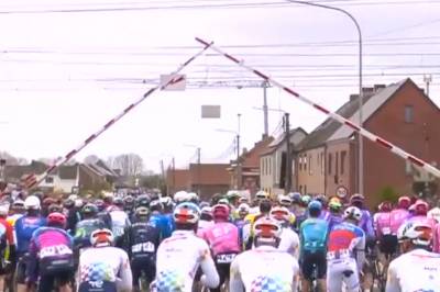 Lokale påtalemyndigheter i Flandern vil identifisere syklister som krysset jernbanen med rødt lys på