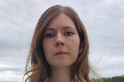 – Jeg sto naken foran speilet. Er jeg god nok?