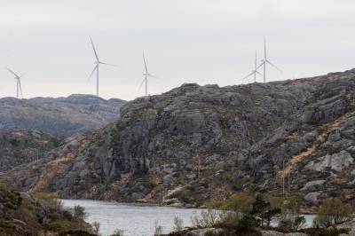 330 millioner kroner til vindkraft­kommuner
