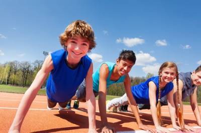 Umiddelbar fysioterapi er gunstig for unge idrettsutøvere med aktiv lumbal spondylolyse