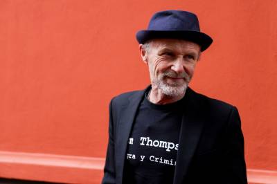 Norske bøker brukt til å trene KI: Et klart brudd på opphavsretten