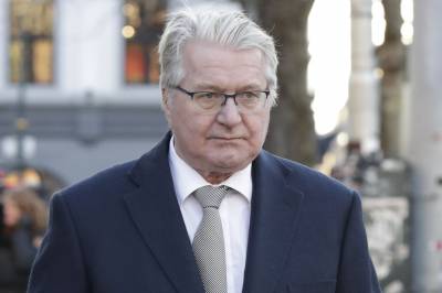Kong Haralds nære venn gir råd: – Utsett alle feiringer