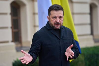 Zelenskyj sier Ukraina, Russland og USA skal møtes i Abu Dhabi neste måned