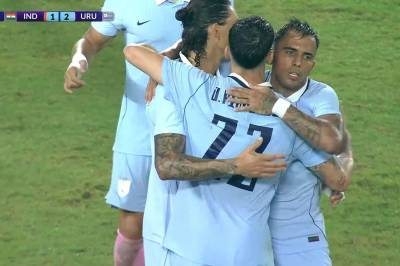 Rodrigo Zalazar med mål mot India
