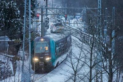 Barn tar selfie i jernbanesporet – Bane Nor skriver til 1600 skoler for å forebygge hendelser