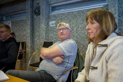 Skal søke om å kjøpe ut rasfarlege eigedommar