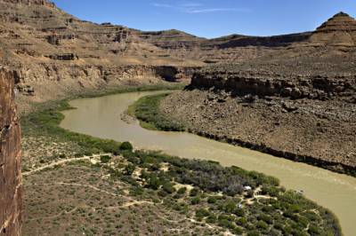 Mysteriet er løst: Derfor så denne elva ut til å flyte oppover