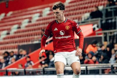 Eksepsjonelt teknisk Manchester United-talent velger Arsenal