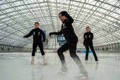 Disse kan lære deg kunstløp i påsken