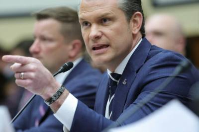 Hegseth raser: - Skam deg