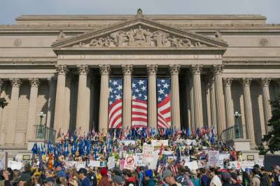 Demokratier dør i stillhet