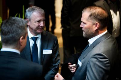 Opp 48 prosent i år – tar inn oljemygg