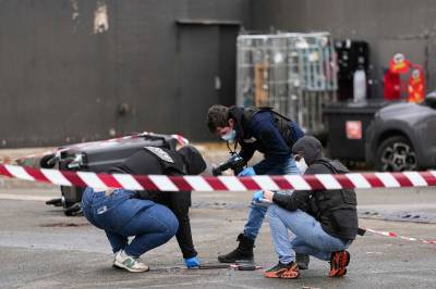 Mistenker terrorangrep utenfor Paris: Én død og fire skadet
