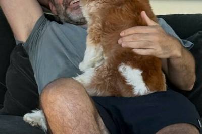 Viser frem kjæresten