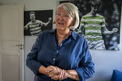 Mamma Ajer: – Jeg måtte ha med passet i vesken