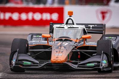 Sensasjonell Hauger-debut i IndyCar