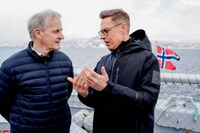 Bør Norden skaffe seg Bomben?