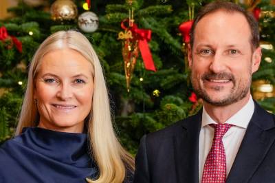 Når skal juletreet ut? Lær av Slottet, anbefaler Norges fremste ekspert i sitt slag