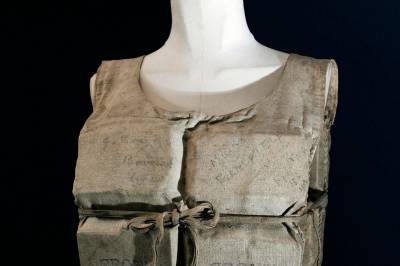 Titanic-redningsvest solgt for over ni millioner