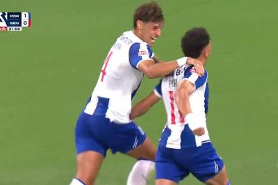 Gabriel Veiga setter 1-0 mot Benfica
