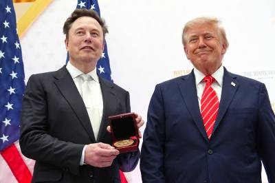 Trump gir Elon Musk prestisjefylt utmerkelse